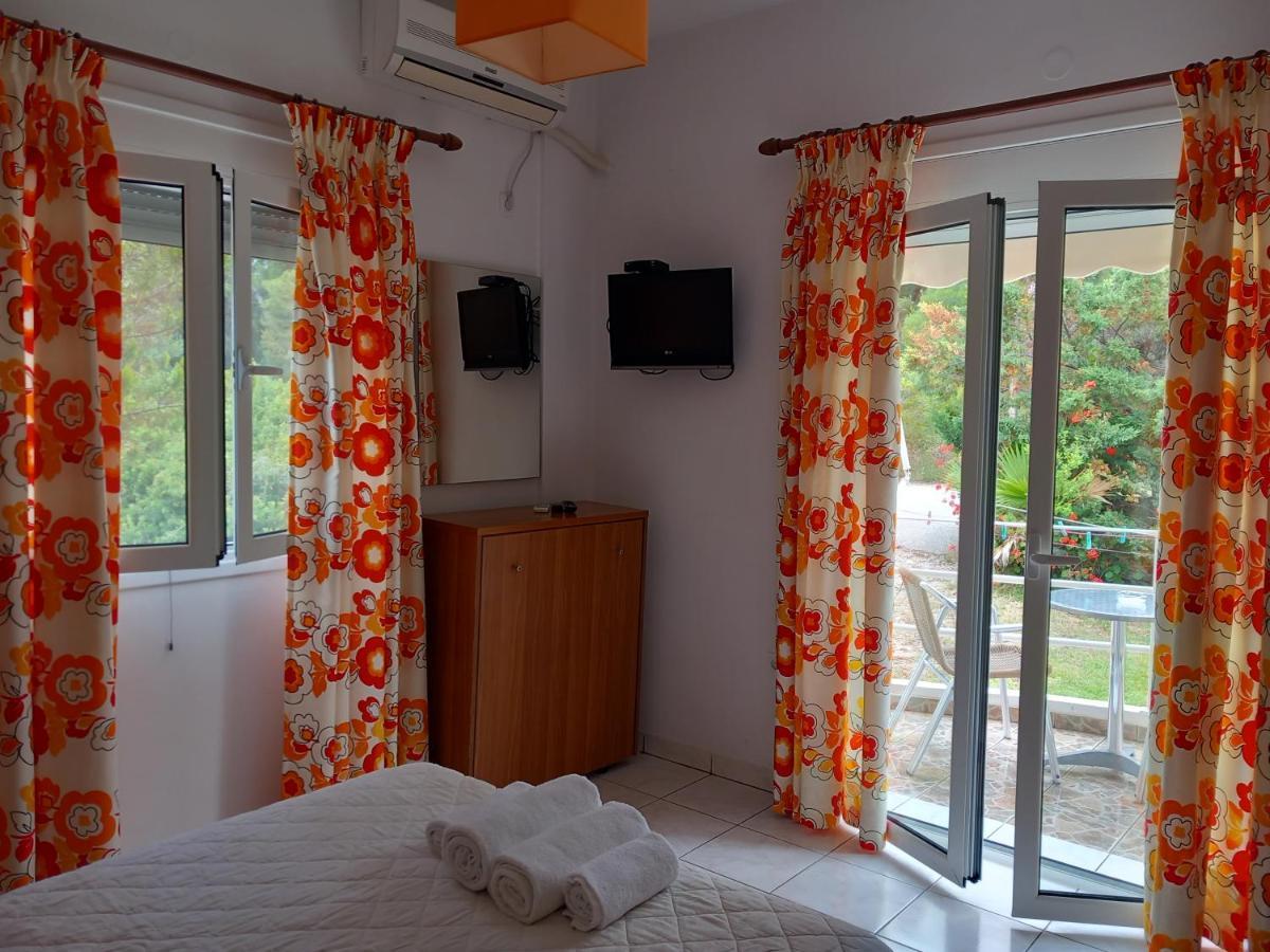 Potokia Rooms Kakovatos Esterno foto